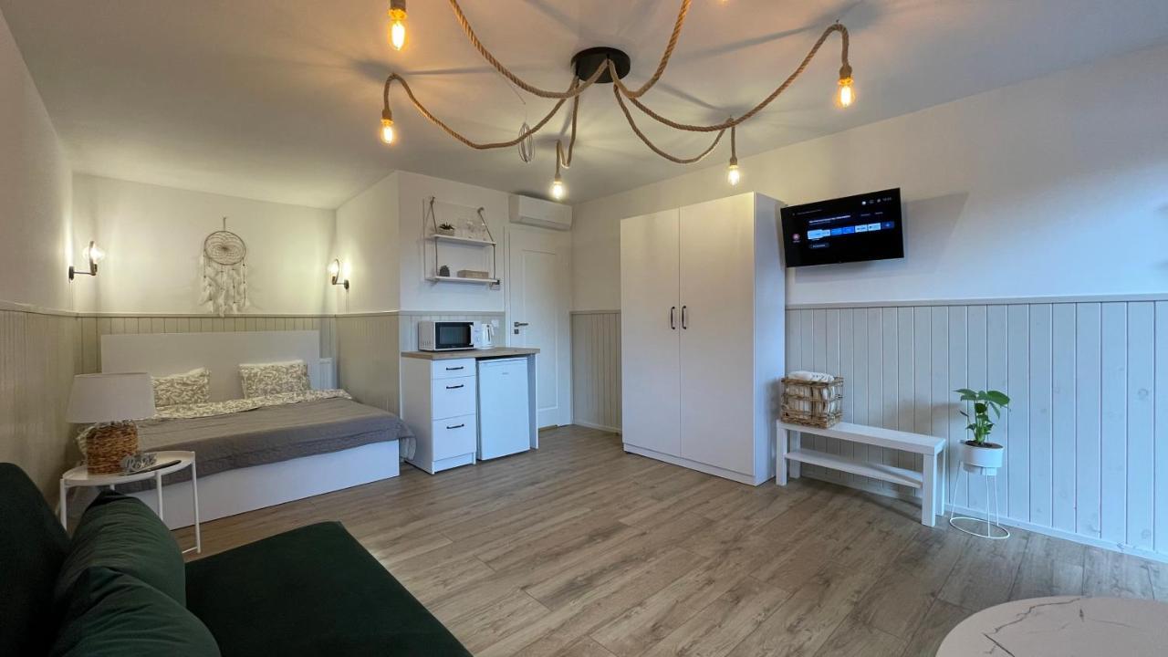 Apartamenty Nad Jeziorem Bialym Augustów Exteriör bild